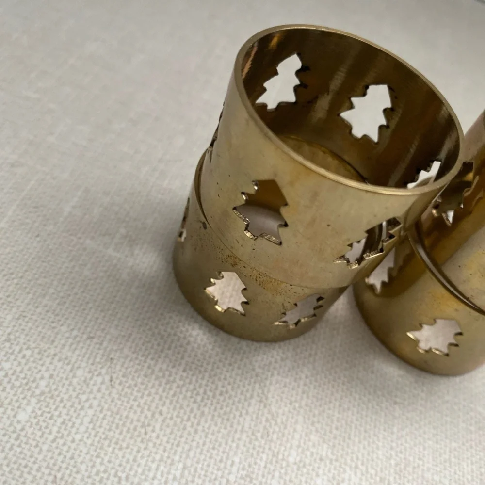 Vintage‎ Brass Laser Cut Christmas Tree Cut Out Napkin Rings Set of 4 Holiday
